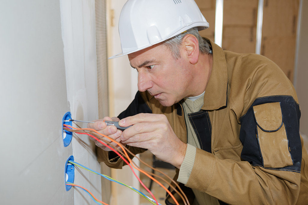 What to Look for in Electricians in Myrtle Beach, SC