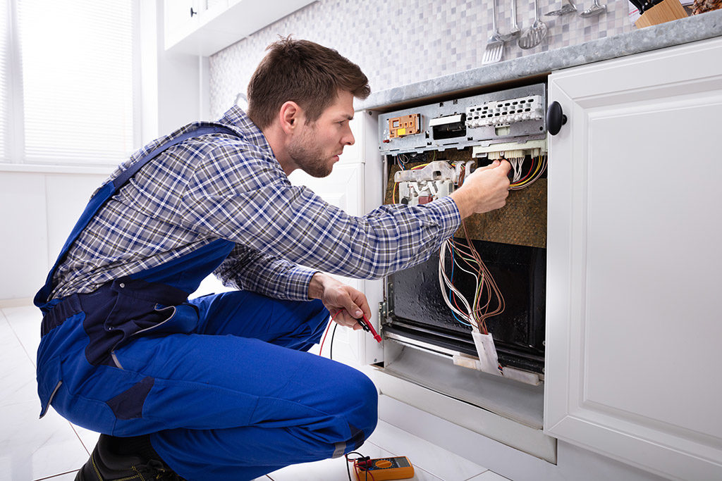5 Things You Need to Check Before Electrical Repair in Myrtle Beach