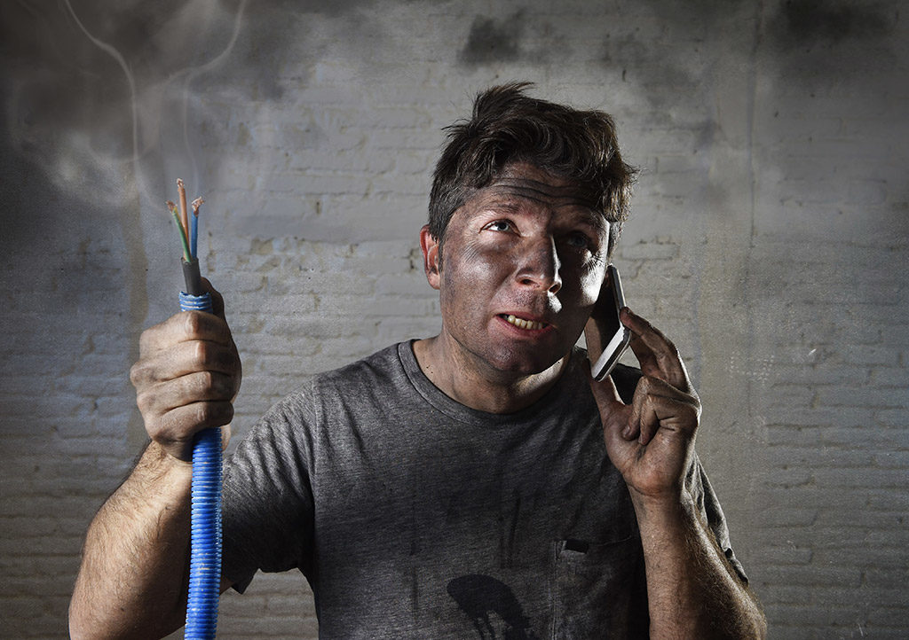 These Are 7 Signs That You Need to Call an Electrician in Myrtle Beach, SC