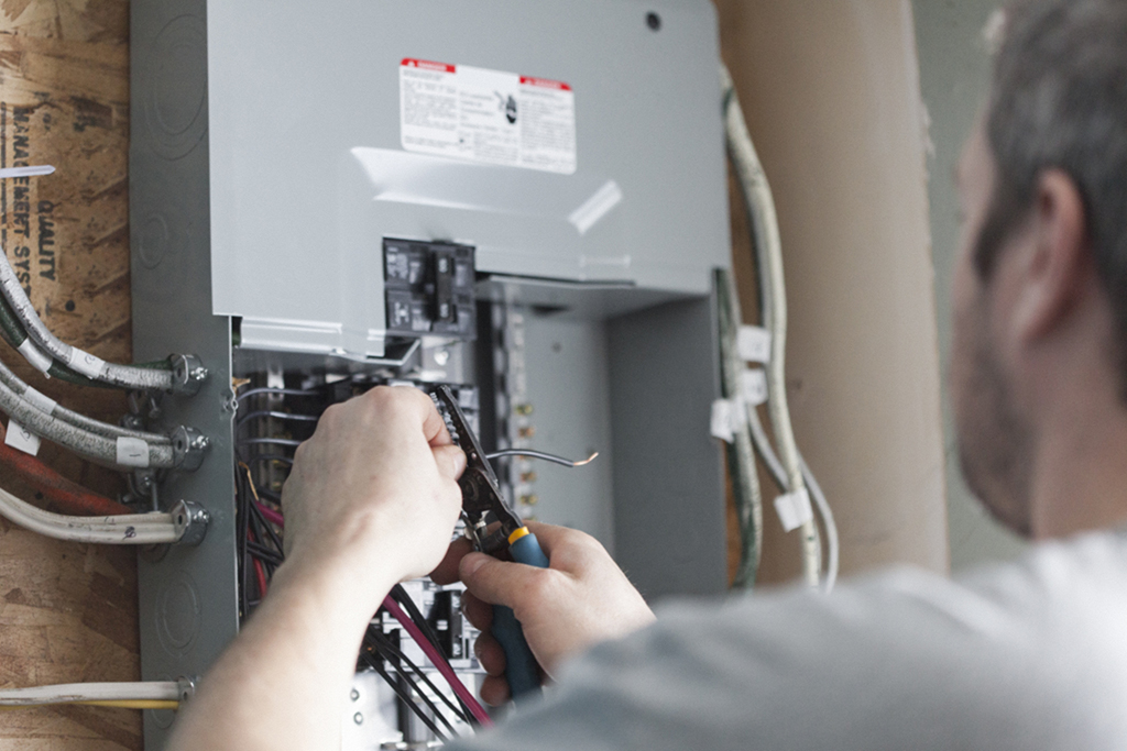 Hiring the Best Electrician You Can Find | Myrtle Beach, SC