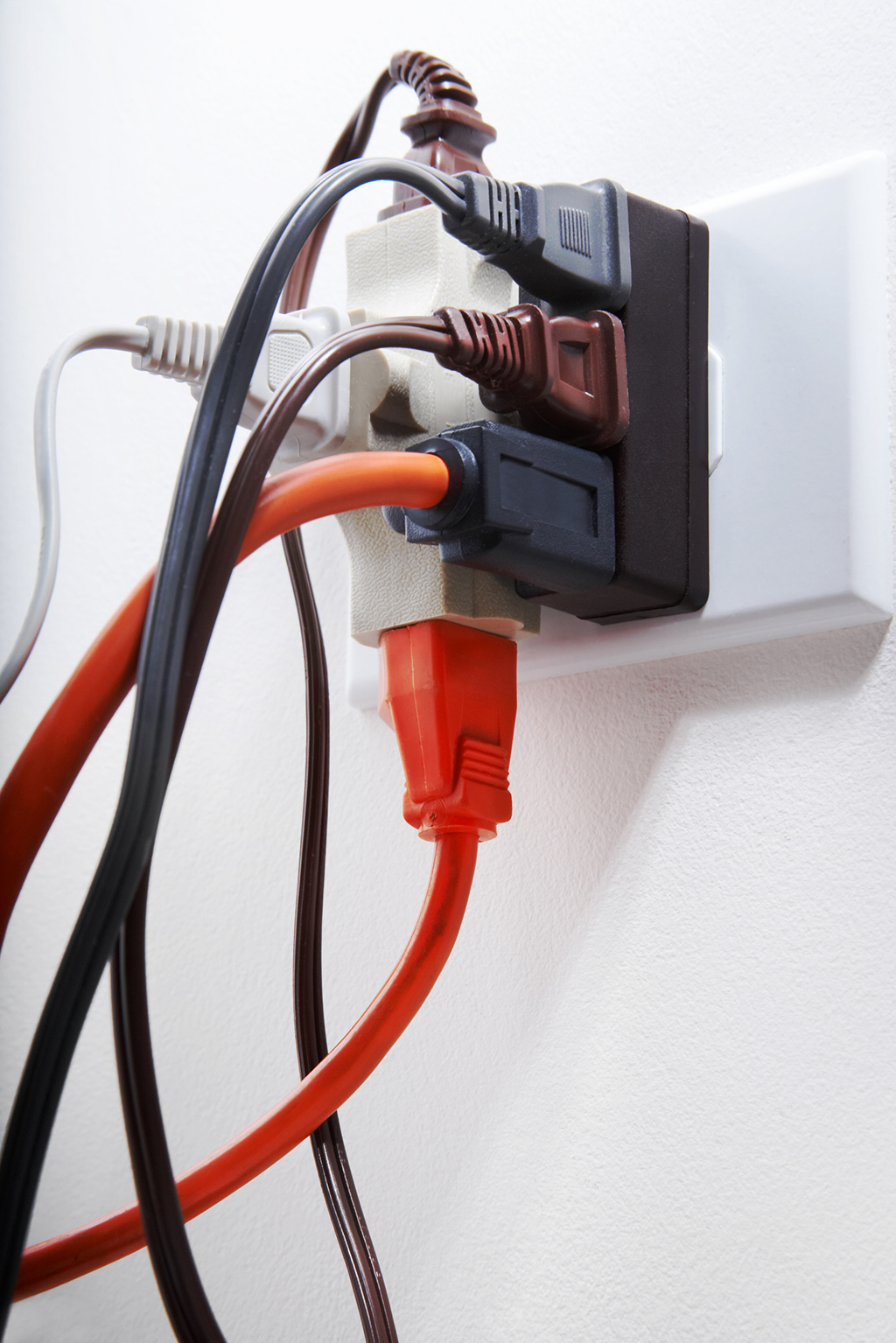 Safety Tips From An Emergency Electrician To New Homeowners | Myrtle Beach, SC