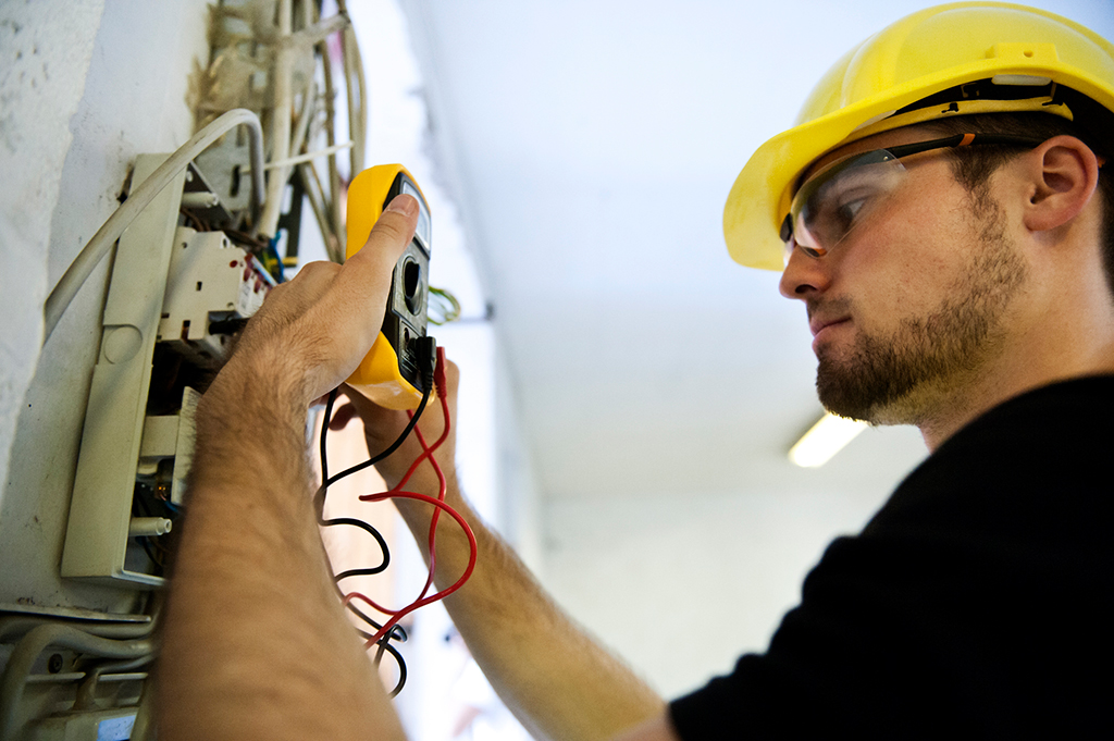 Types Of Services An Electrician Provides | Myrtle Beach, SC