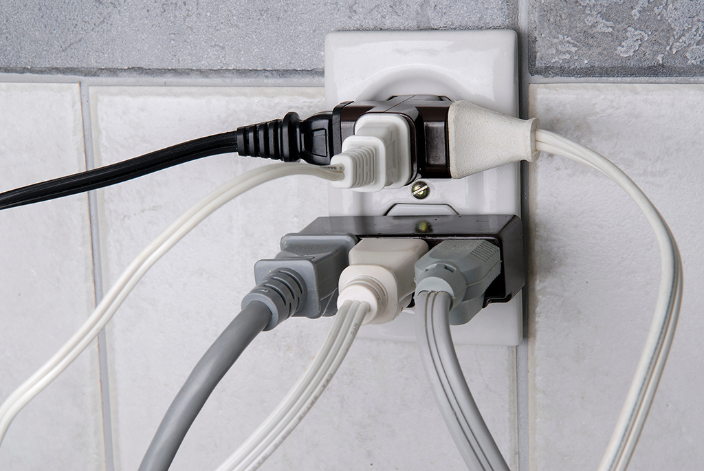 Electrical Hazard Triggers That Homeowners Need An Electrician To Fix | Myrtle Beach, SC