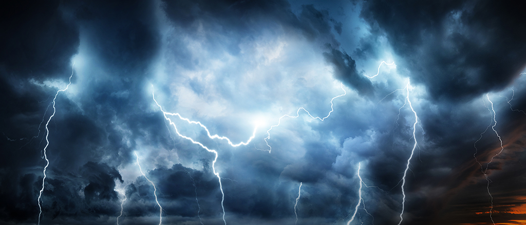 Why You Need An Emergency Electrician For Lightning Protection For Your Equipment | Myrtle Beach, SC
