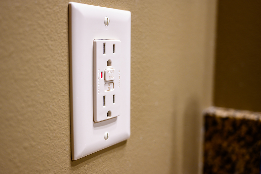 What Can An Emergency Electrician Do For You? | Conway, SC