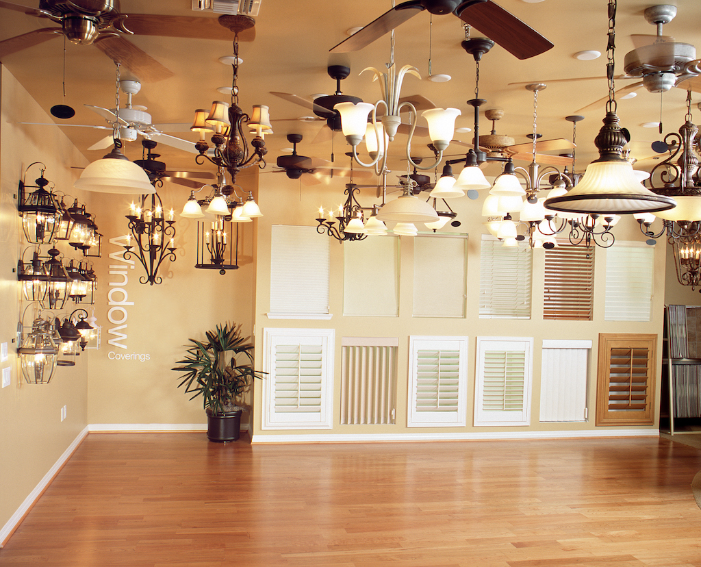 A showroom with different types of lighting fixtures. 
