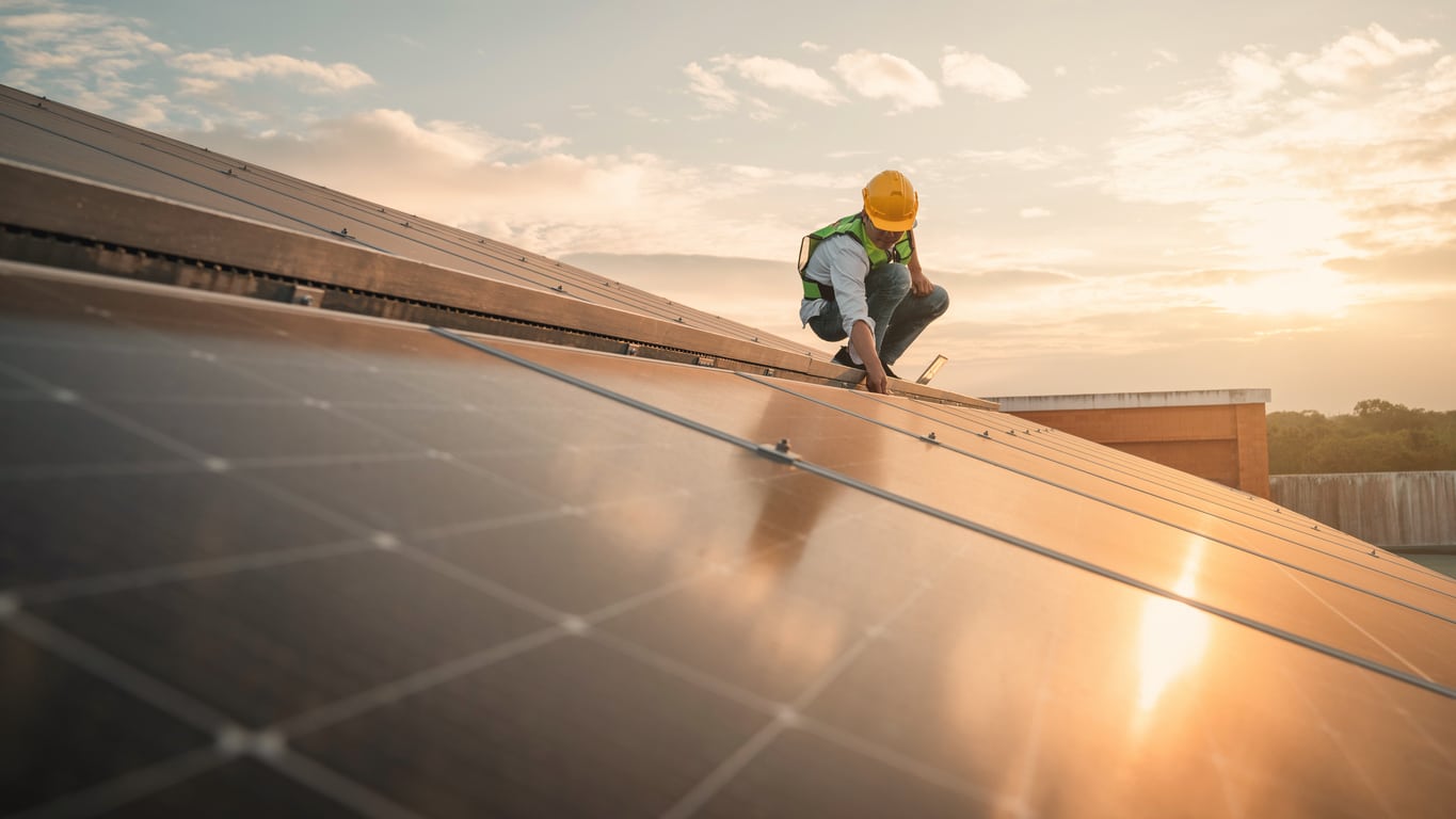 solar panel maintenance companies