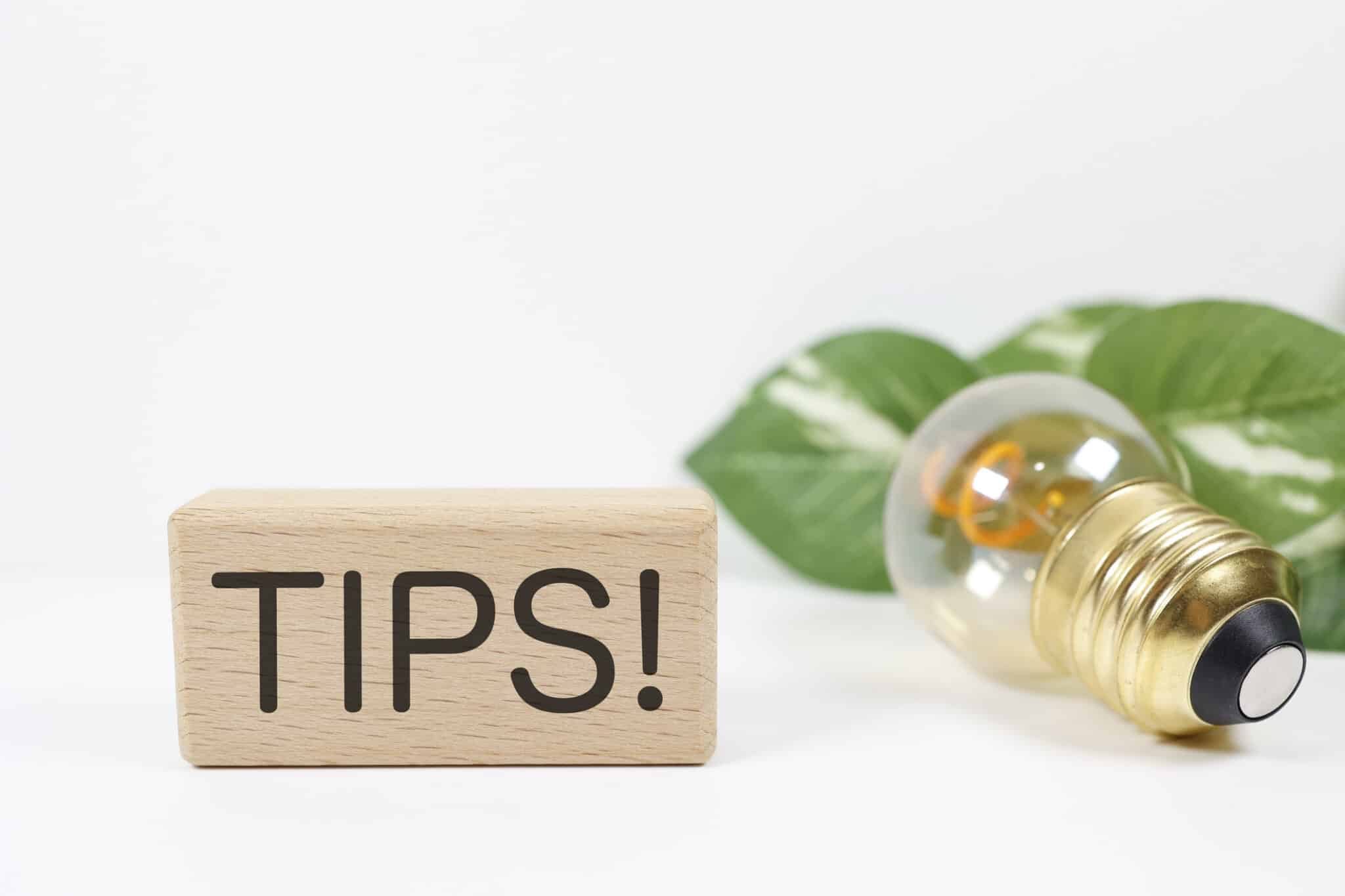 Arc fault diagnostics tips represented by light bulbs and informational letter blocks.